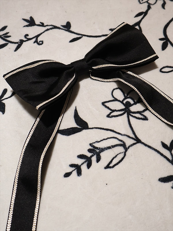 Accessoire de robe à gros nœud en croix noire