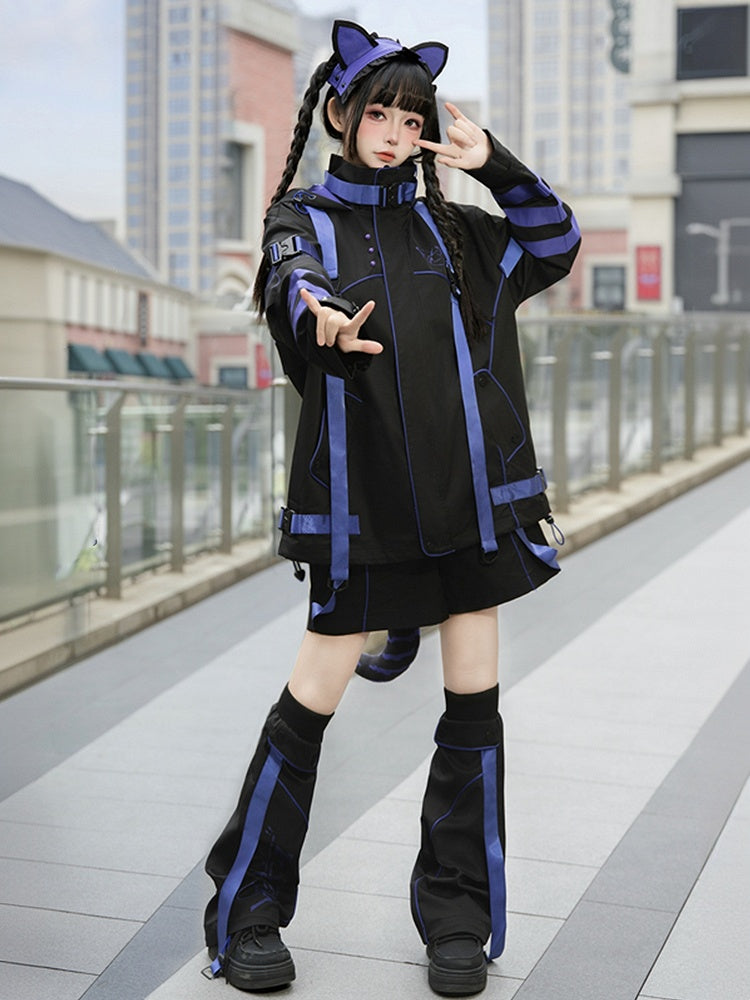 Lila gestreiftes futuristisches Cyber-Fashion-Outfit in Schwarz – weite Windjacke + Shorts/Hose mit geradem Bein + Beinwärmer, komplettes Set