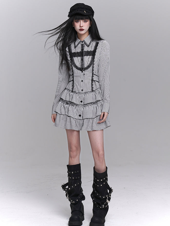 Skirt Black Gothic and White Tiered Lace Cross