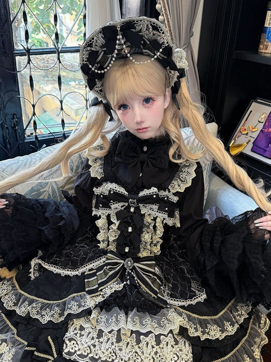 Black Details and / Red Bows Bonnet Bead Pink