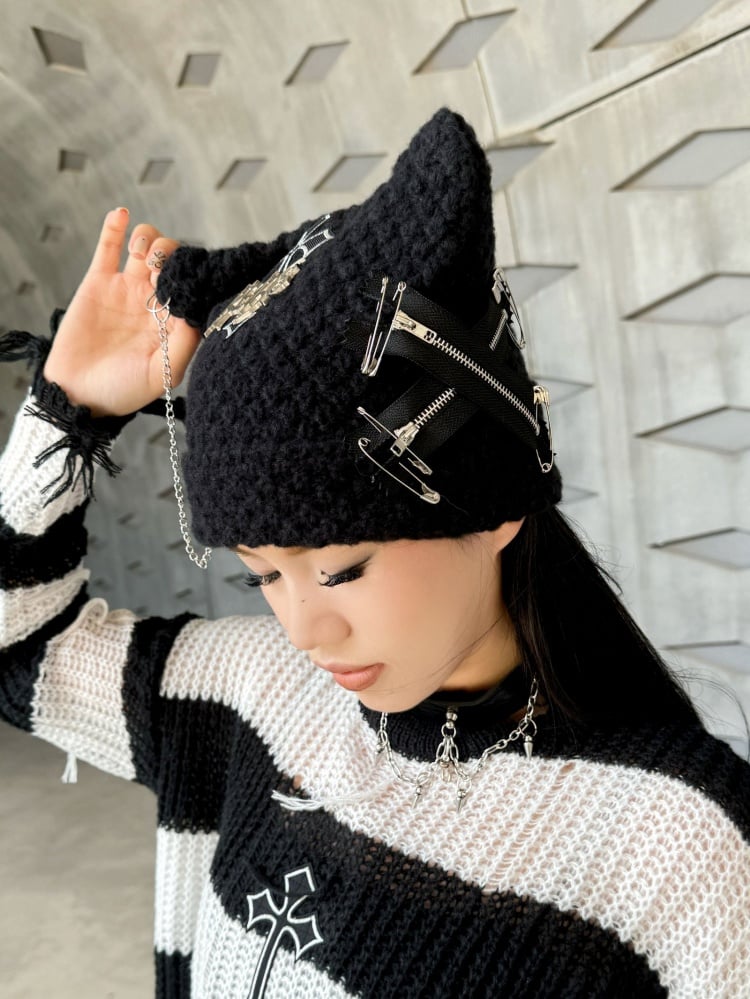 Black Y2K Punk Cross Knit Hat