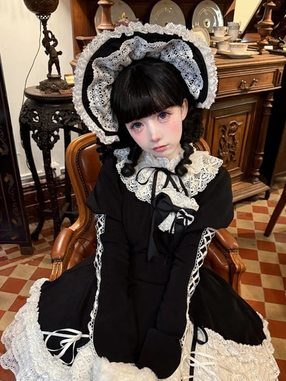 Bonnet blanc / noir et blanc