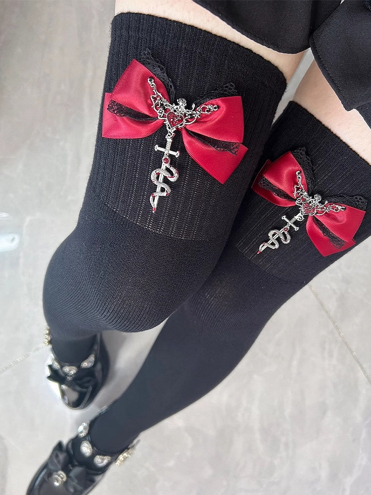 Jirai Kei Black&Red Metal SnakeEmbellished Bowknot Details Overknee Stockings