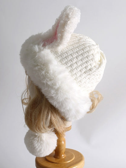 Bonnet en peluche blanc avec oreilles de lapin Lolita et pompons