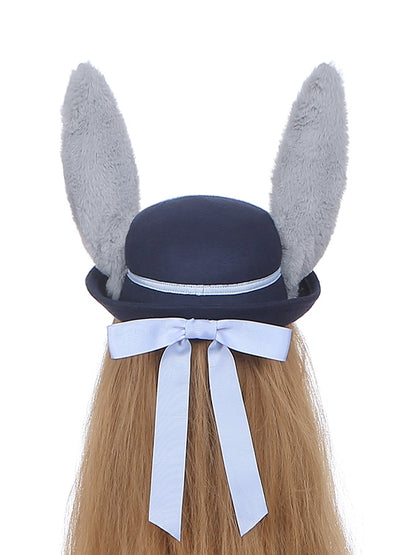 Chapeau bleu marine à motif oreilles de lapin