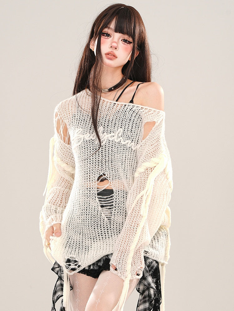 Haut en maille semi-transparente à encolure asymétrique et trous gris/blanc vieillis