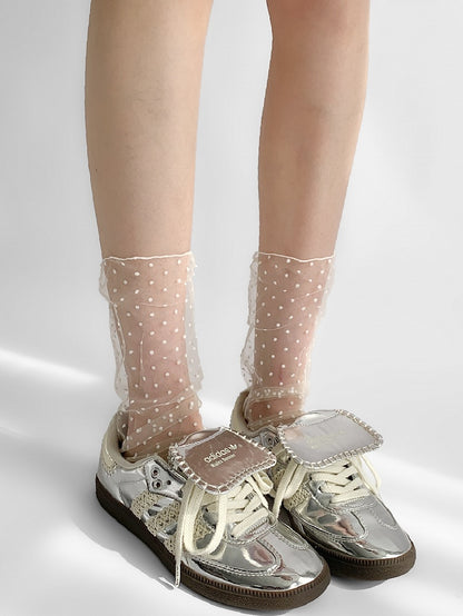 Polka-dot Socks Pattern White