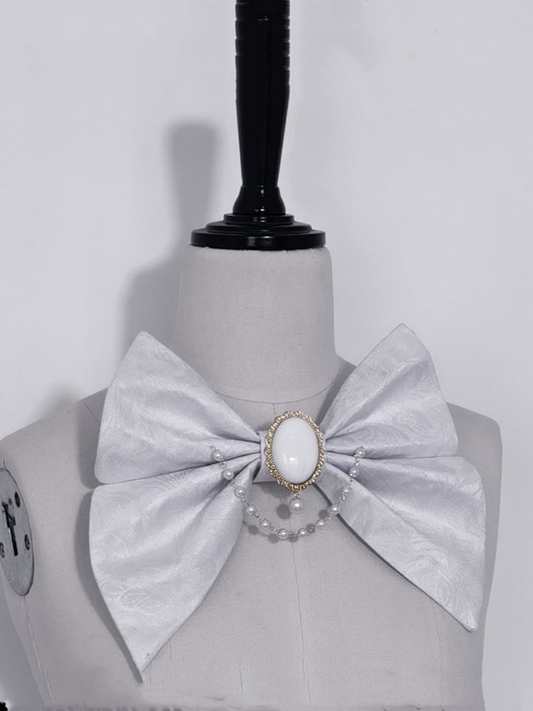 Bunny Theater White Bowknot Brooch