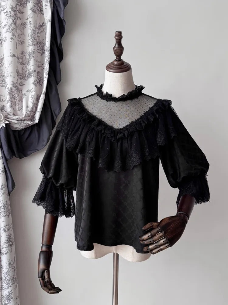 Komplett schwarzes Aristocrat Gothic Edward Neck / V-Ausschnitt Top