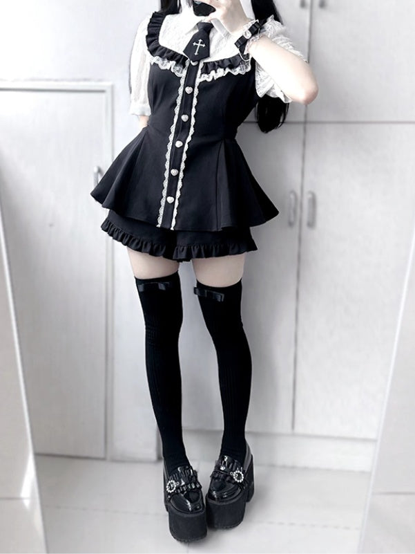 Jirai Full Set-Lace Hem Blouse+Ruffled Buttons Kei Heart Trim Black Shorts+Tie