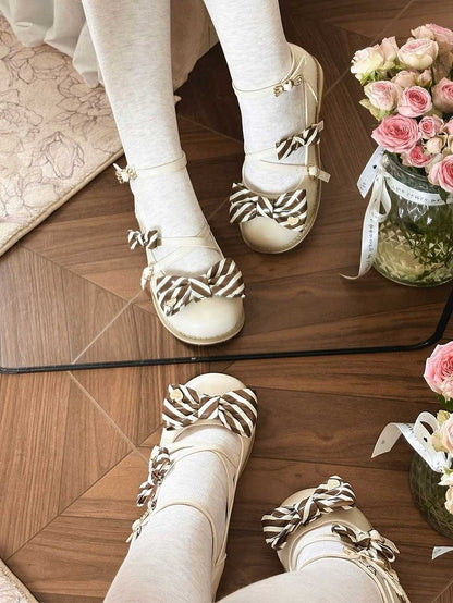Lolita Crisscross Bow BeigeBraun Schnallen Gestreifte Schuhe Design Top bei Pattern Heart