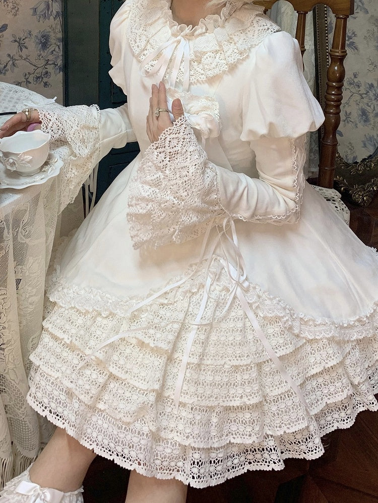 Robe Lolita Shiro à manches longues et col à volants entièrement blanche