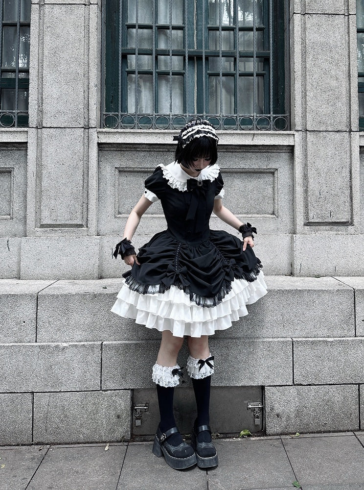 und asymmetrisches Kleid Schwarz Lolita Peter Pan Weißer Rock Stufen Gothic Ärmel Kragen Kurz