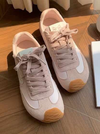 Krawatten Design Sneakers Rosa Schleife Schnürung vorne