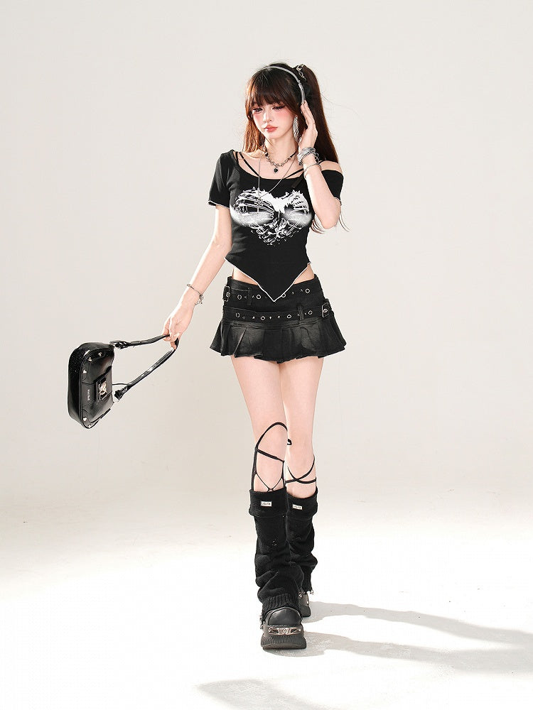 Black/White Asymmetrical Neckline Curved Hem Glamorous Graphic T-shirt