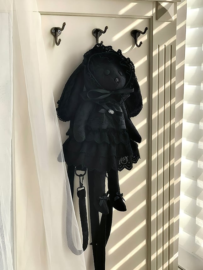 Black Crossbody Bag / Hat Dress Backpack Kitten +