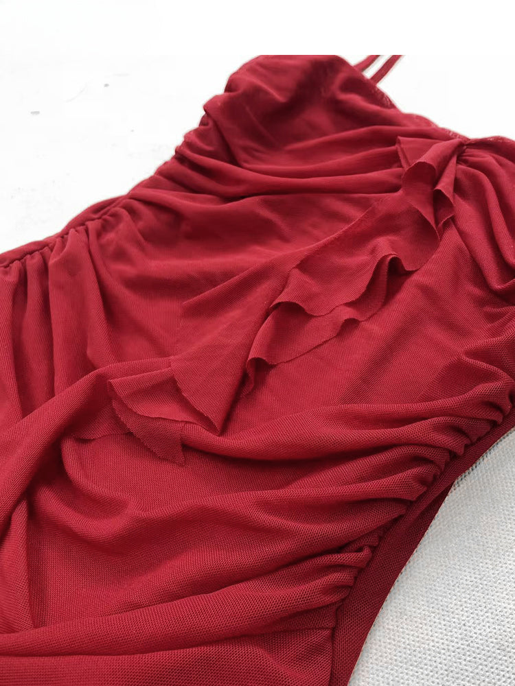 Robe camisole glamour asymétrique rouge vintage à ourlet volanté