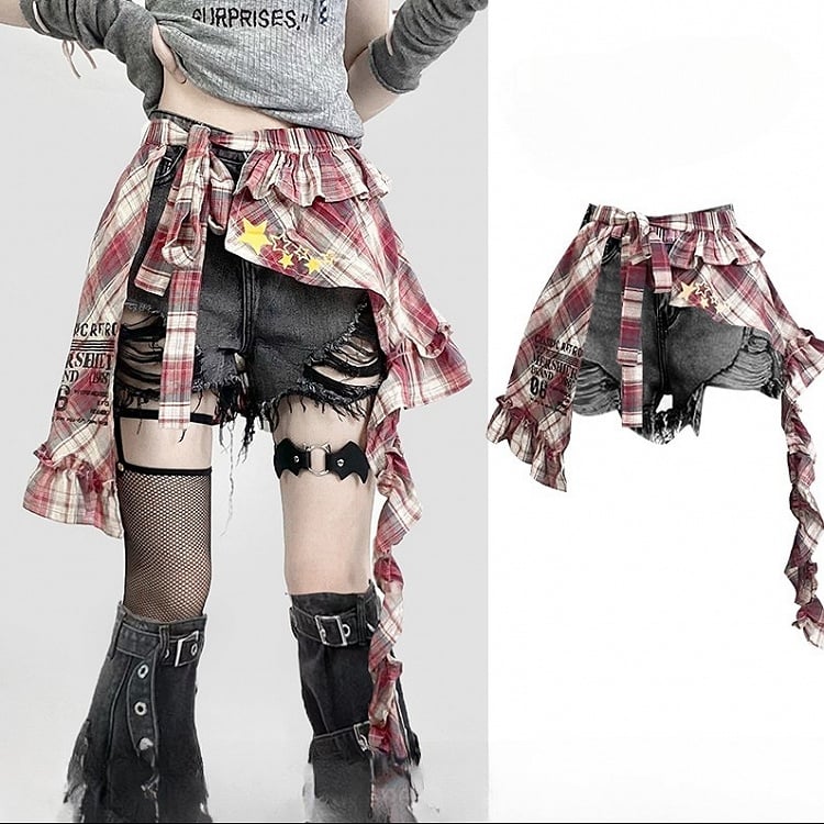 Design Distressed Bittersweet Y2K Rote Löcher + Bein-Accessoire-Stulpen Schwarze karierte Shorts
