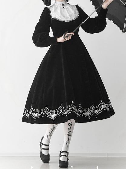 für Schwarzes Winter-Herbst-Details Nonne und Stickereiärmel Lolita-Samtkleid lang