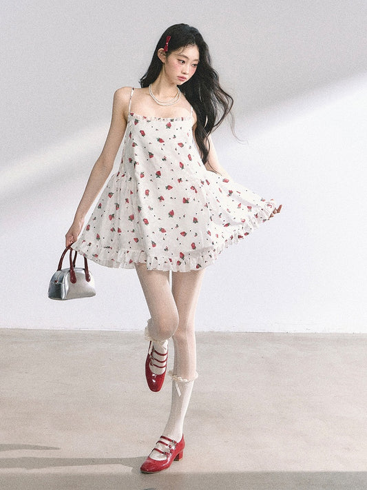 Print Mini Neck Sweet Strawberry Cami Kleid Weiß Quadrat