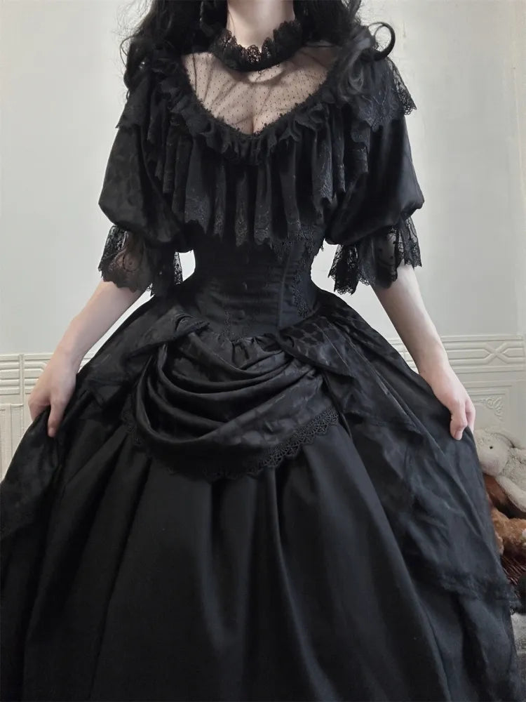 Komplett schwarzes Aristocrat Gothic Edward Neck / V-Ausschnitt Top