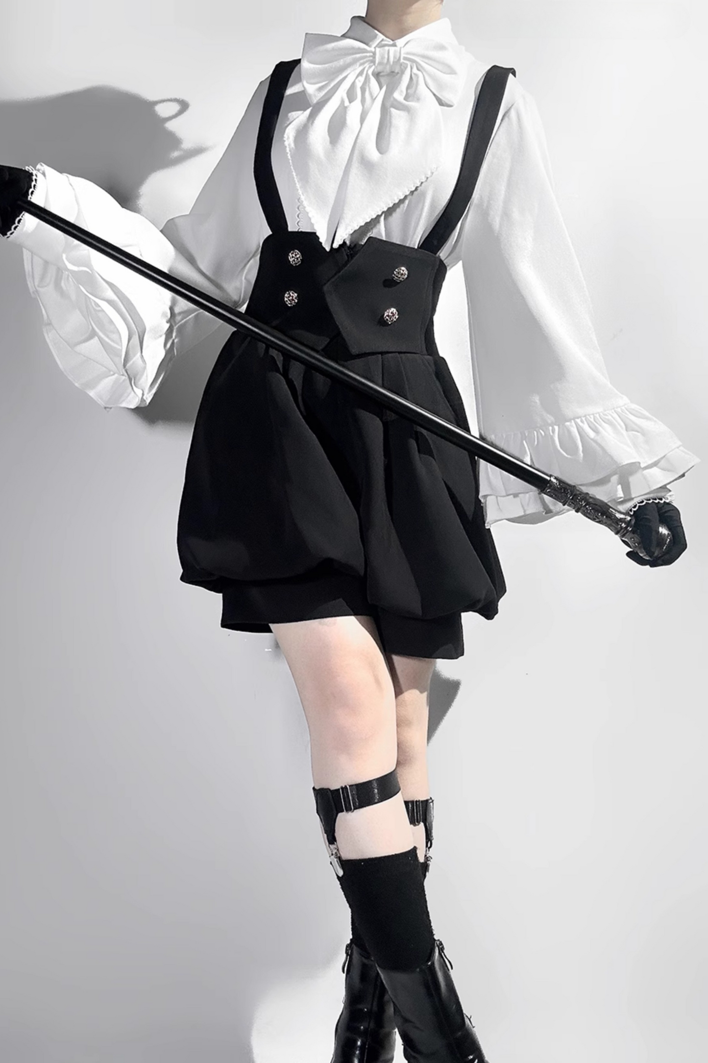 Cute + Retro Shorts Elegant Shirt Ribbon Prince Reservations Tail Dark
