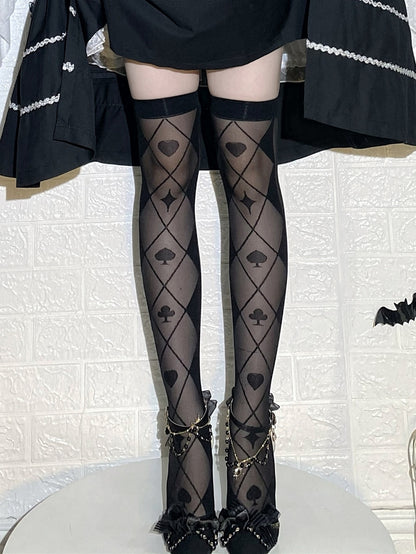 Bas au-dessus du genou à motif de losanges noir et blanc et de poker, style Alice au pays des merveilles