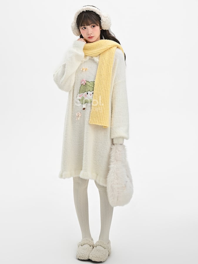 Robe en tricot blanche à col Claudine et appliques d'agneau