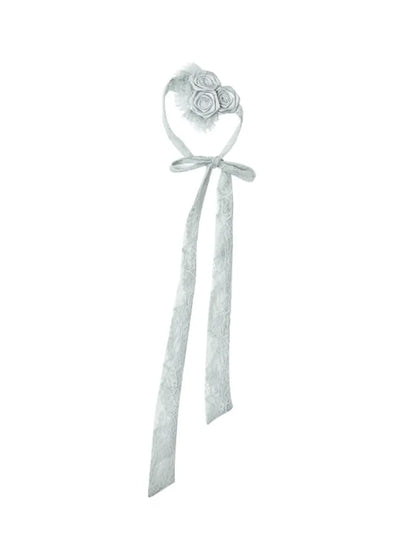 Graues Spitzen-Choker zum Selbstbinden mit Rosen