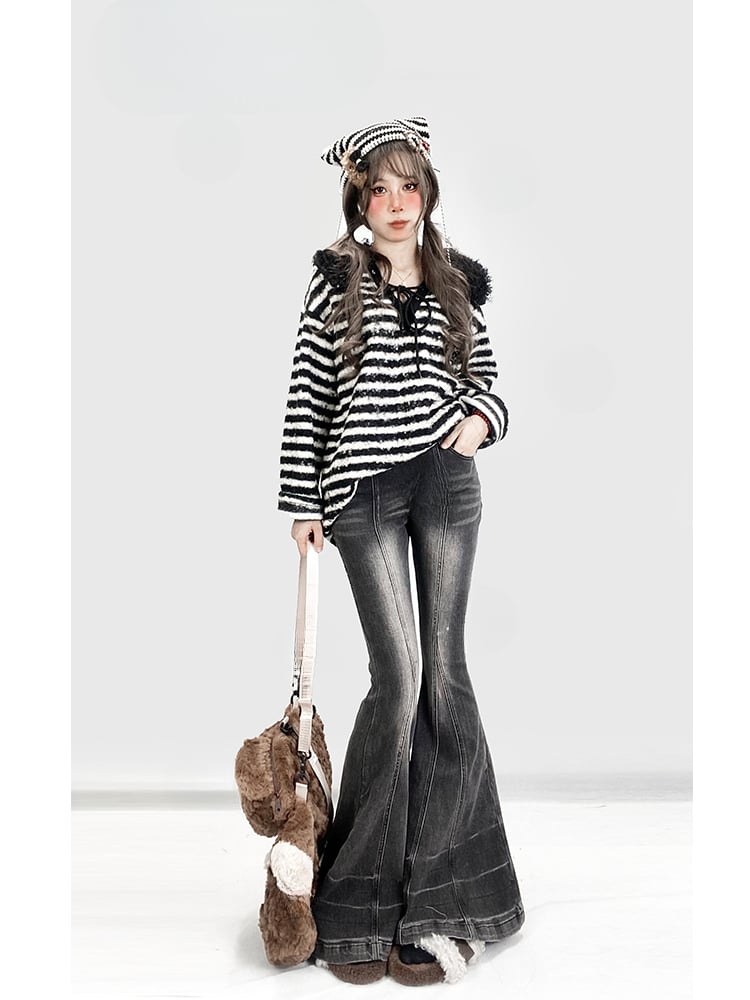 Grey Low Waist Flare Silhouette Jeans