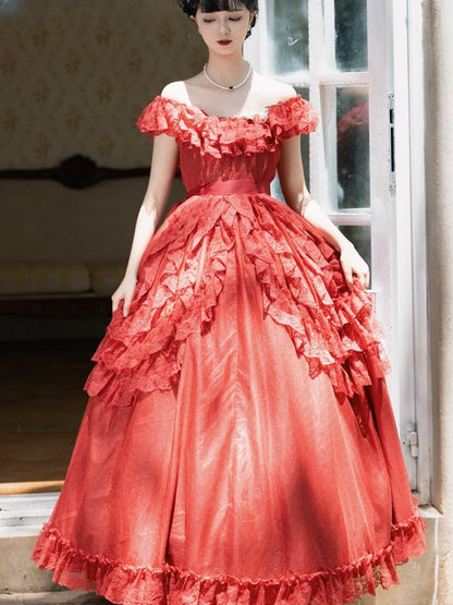 Robe vintage rouge vin/rose à volants en dentelle et décolleté à épaules dénudées