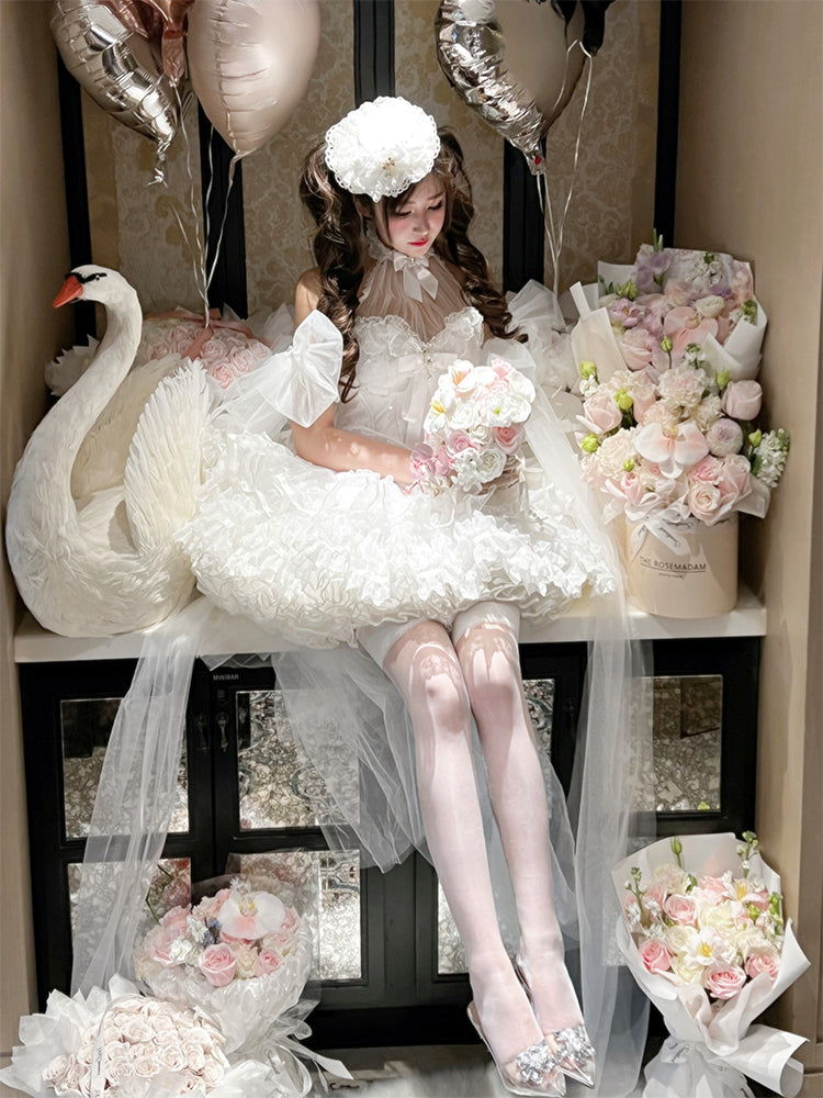 Robe Hanayome Shiro blanche à col licou et papillons et paillettes