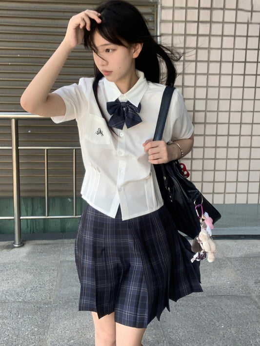 Preppy White Shirt Style Buchstabenstickerei Uniform JK