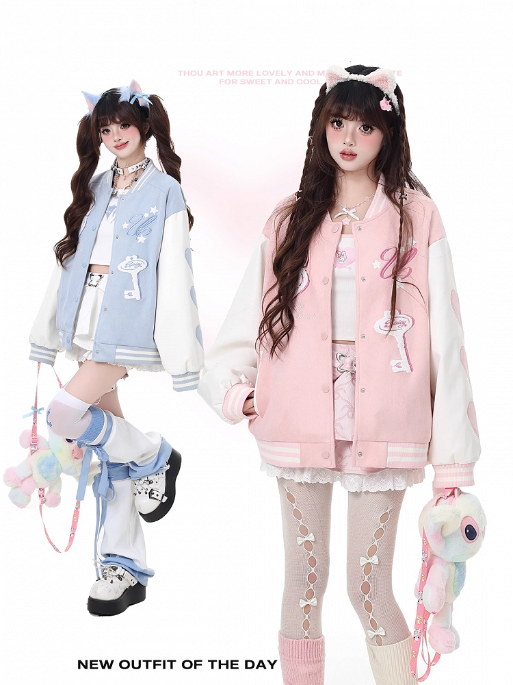 Veste de baseball Yume Kawaii rose/bleu avec appliques clés