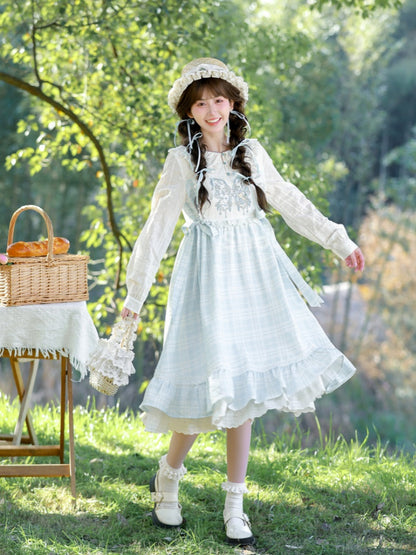 Robe Mori Kei brodée de papillons à carreaux bleus et blancs, style Alice au pays des merveilles