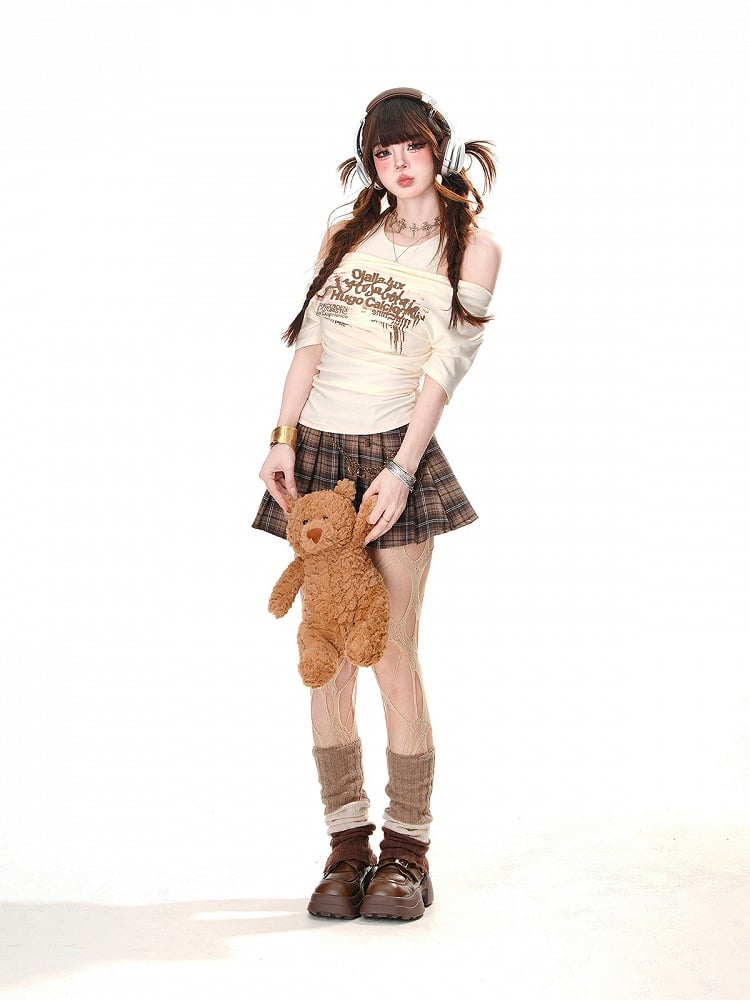 Apricot/Black/Coffee Halter Neck Cutout Shoulder Letter Glamorous T-shirt