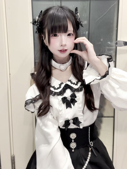 Detachable Trim with Design Lace Black Blouse Jirai Kei Peter Pan Collar Cutout Shoulder Contrast White Choker
