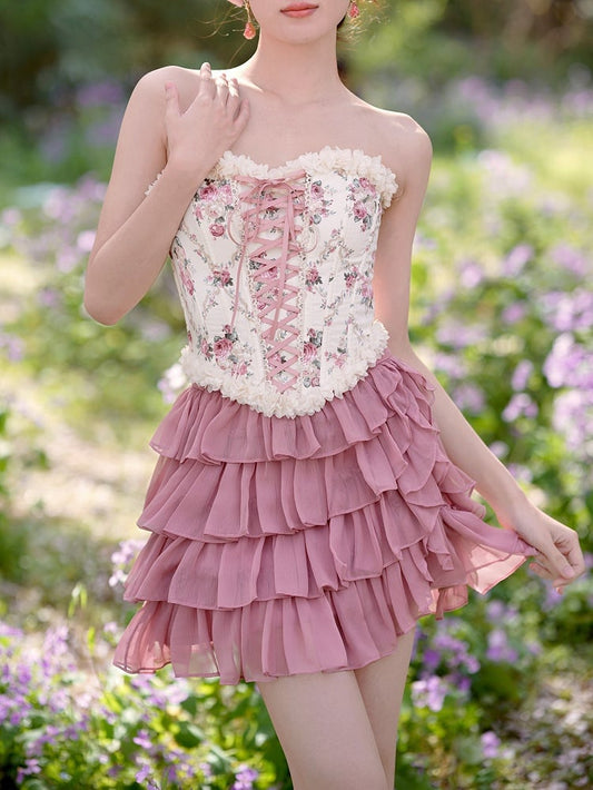 Haut à lacets devant et dos à armatures style ballet floral