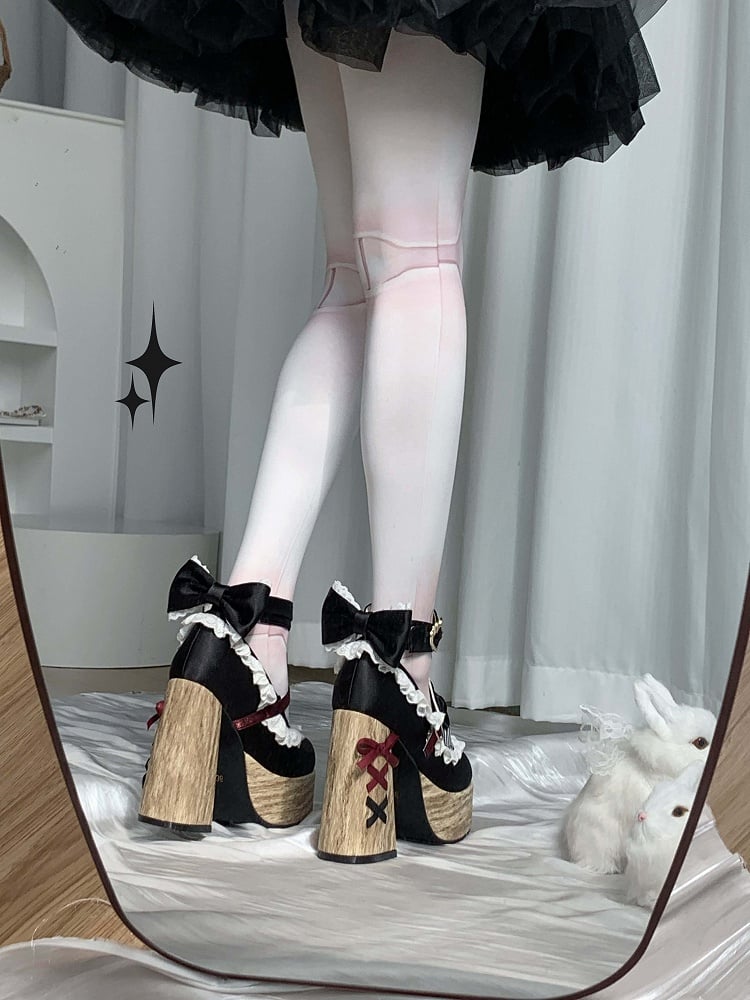Alice im Wunderland Vibes Schwarze und rote süße Lolita-Plateaus Mary Janes