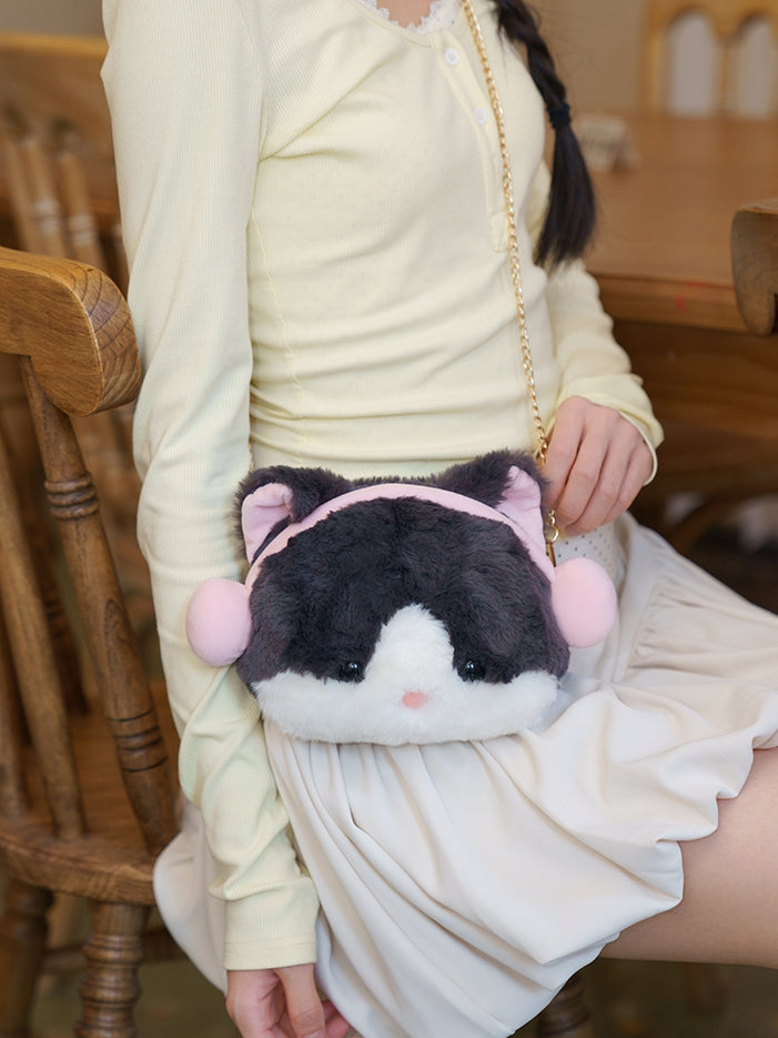 A PinkGray Embroidery Heart With Suede And Backpack Letter Plushie Kitty Detachable