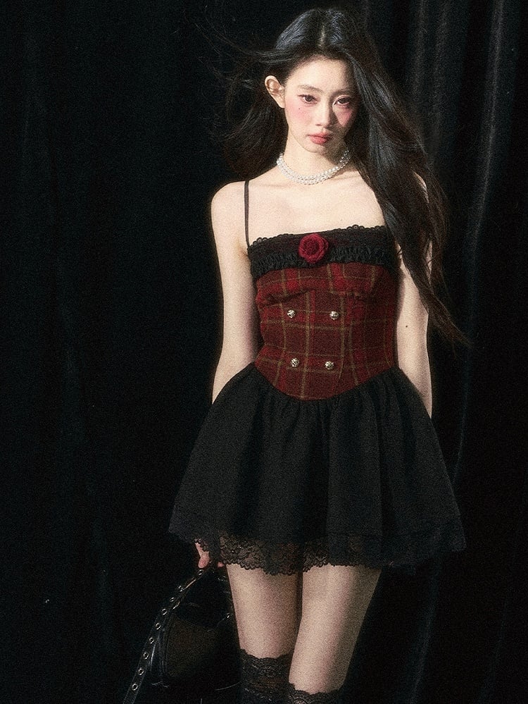 Robe camisole à carreaux rouges et floraux de Noël avec ensemble châle en peluche