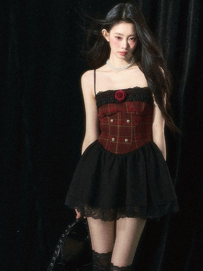 Robe camisole à carreaux rouges et floraux de Noël avec ensemble châle en peluche