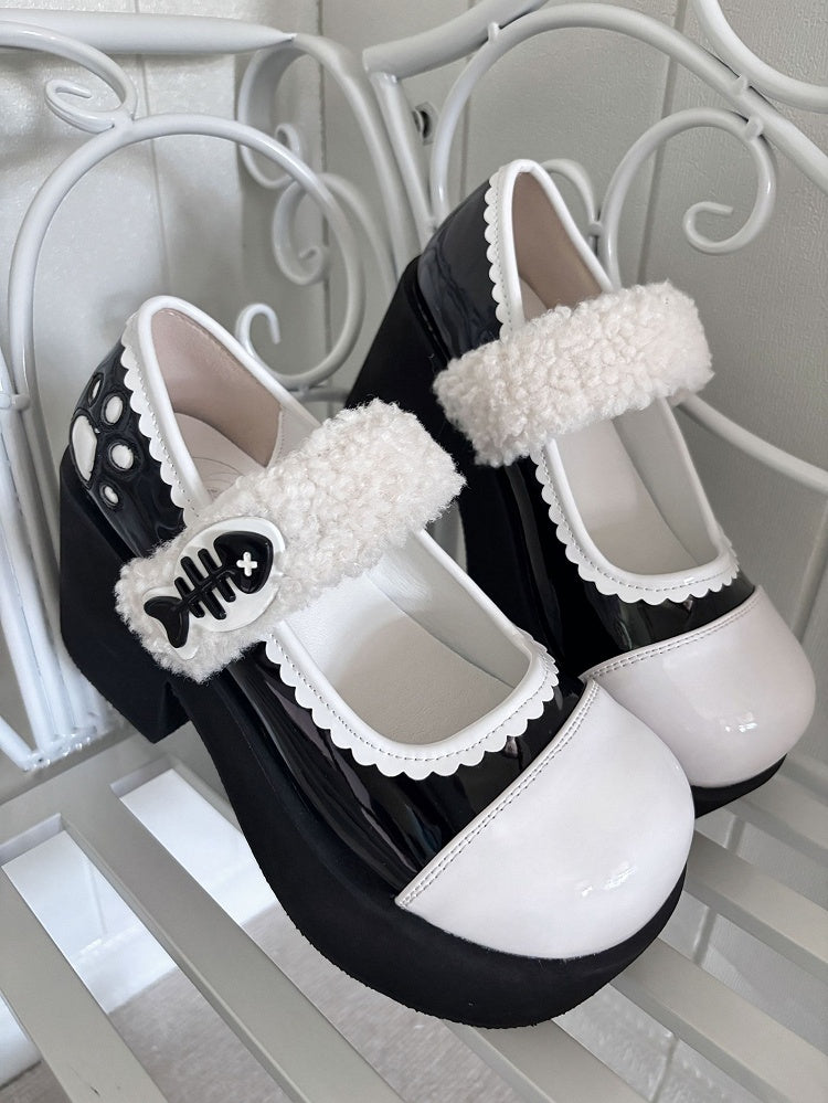 Black Jirai Kei Claw Fishbone Platform Shoes