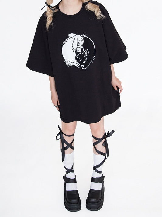 T-shirt oversize brodé lapin noir
