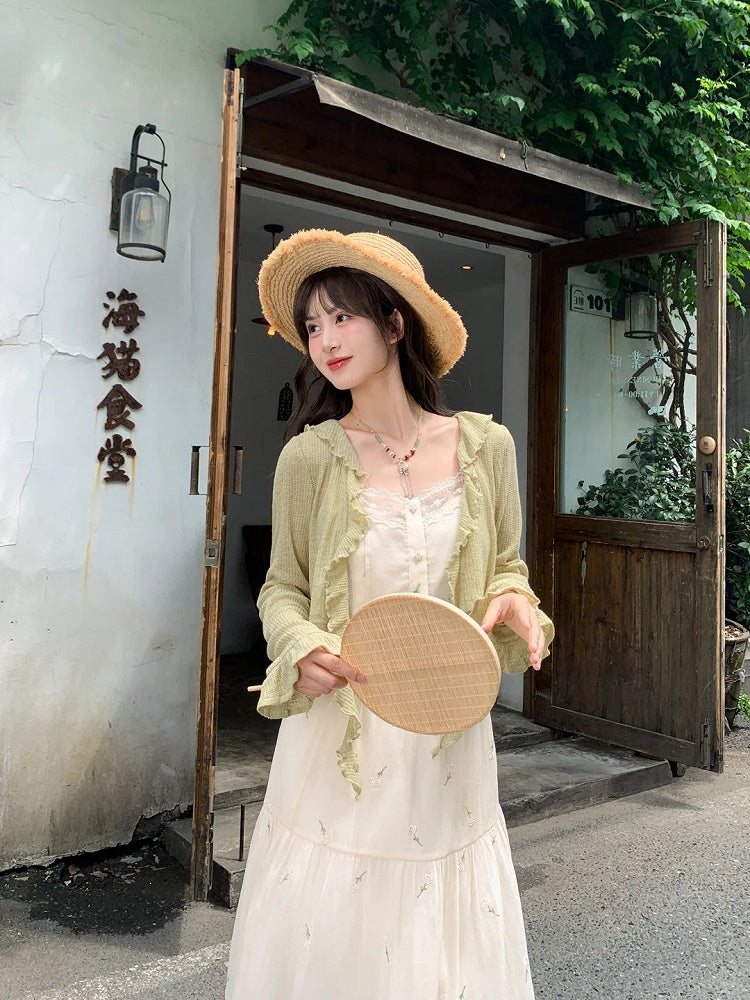 Kei Buttons Beige Floral Embroidery Lace Trim Floral Mori Cami Top