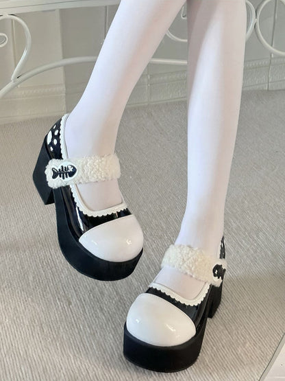 Black Jirai Kei Claw Fishbone Platform Shoes