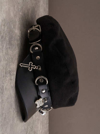 Baskenmütze, Kreuz, Hut und Details, Charme, Gothic, Knochen, schwarze Nieten