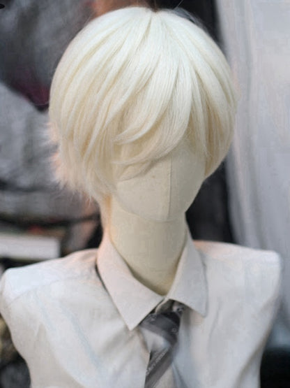 Perruque courte Ouji blanc laiteux 25 cm