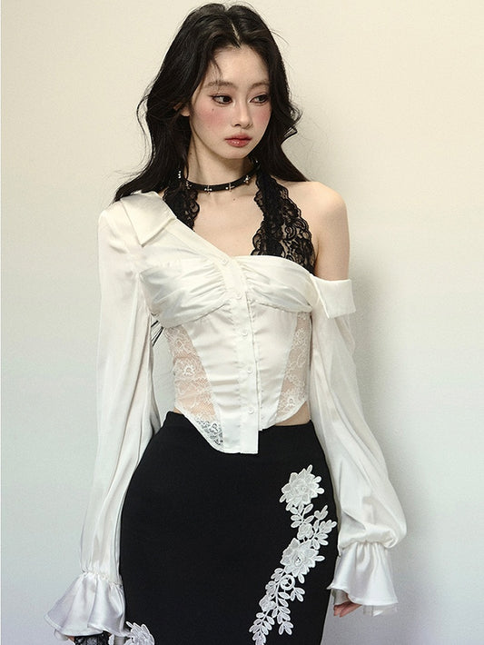 Weiße Bluse mit Spitzenpatch an der Taille und langen Ärmeln mit Neckholder-Design aus schwarzer Spitze