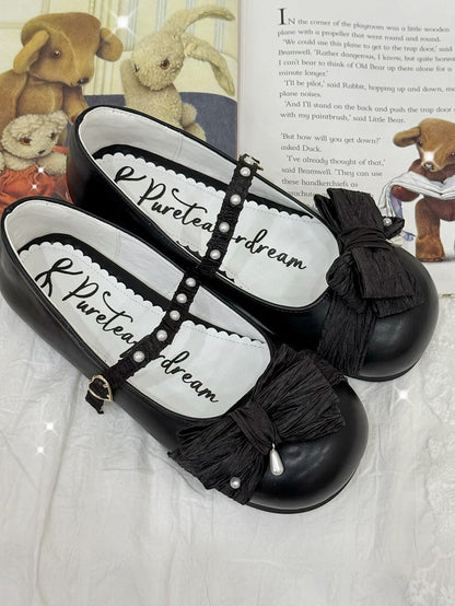 Schwarze Schuhe Herz Top verzierte Zehenschleife an runder matter Schnalle Lolita Perlen